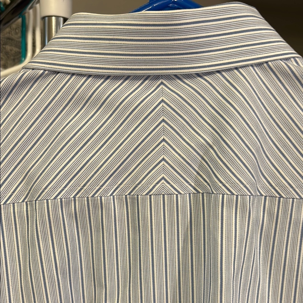 Joseph Abboud Blue and White Pinstripe Dress Shirt non iron - Picture 5 of 7